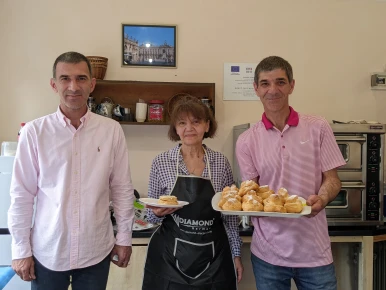 Ֆրանսիական բուրմունք Կապանում  